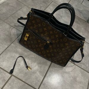 LOUIS VUITTON Noir Monogram Canvas Popincourt MM Bag
